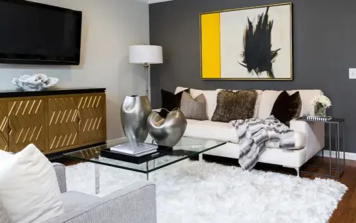 Wohnzimmer einrichten: Praktische Tipps für einladende Räume